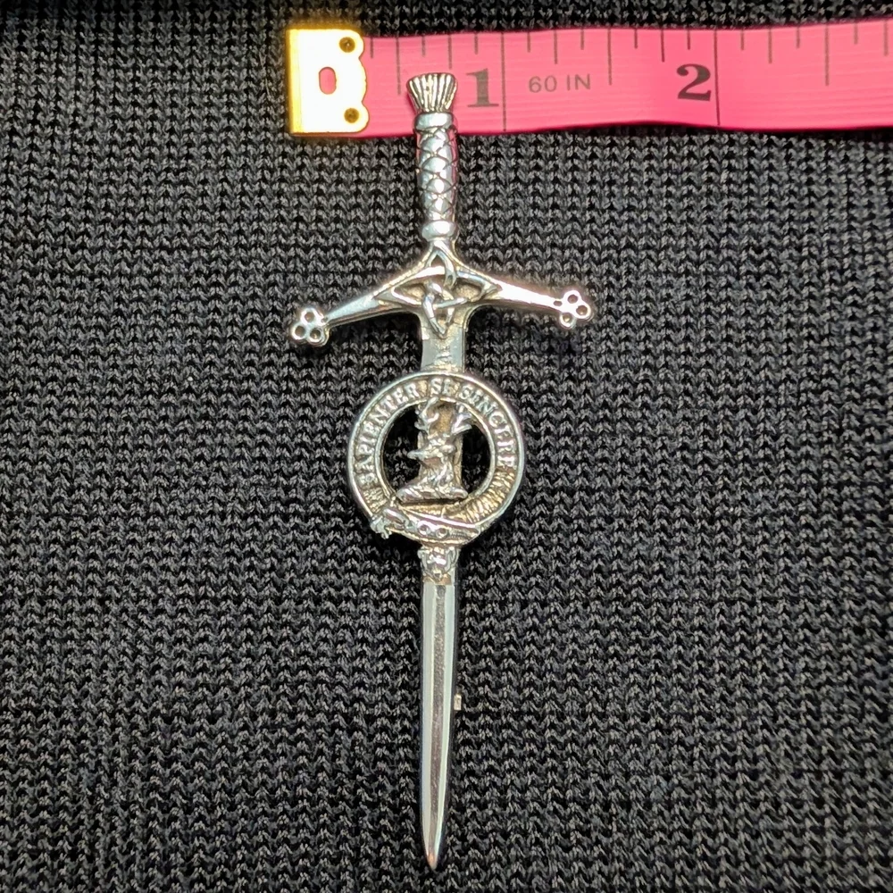 VTG Kilt Pin Sapienter Sincere Scottish Sword Brooch Pewter Clan Farquharson Pin